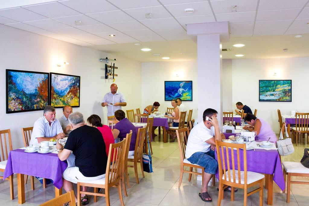 Hotel Sirena Podgora Luaran gambar